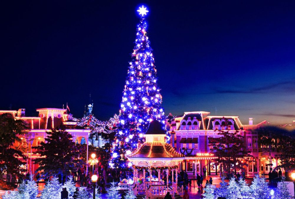 stagione di natale a Disneyland Paris 2022
