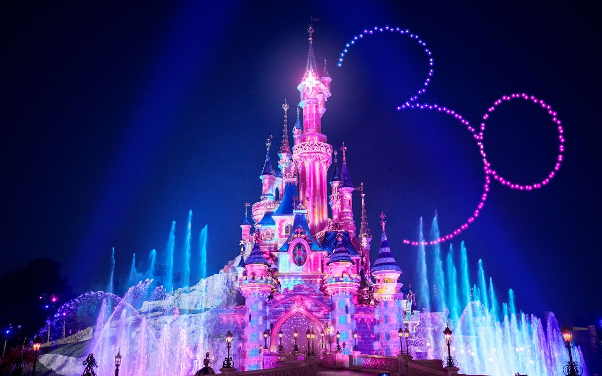 Spettacolo droni Disneyland Paris