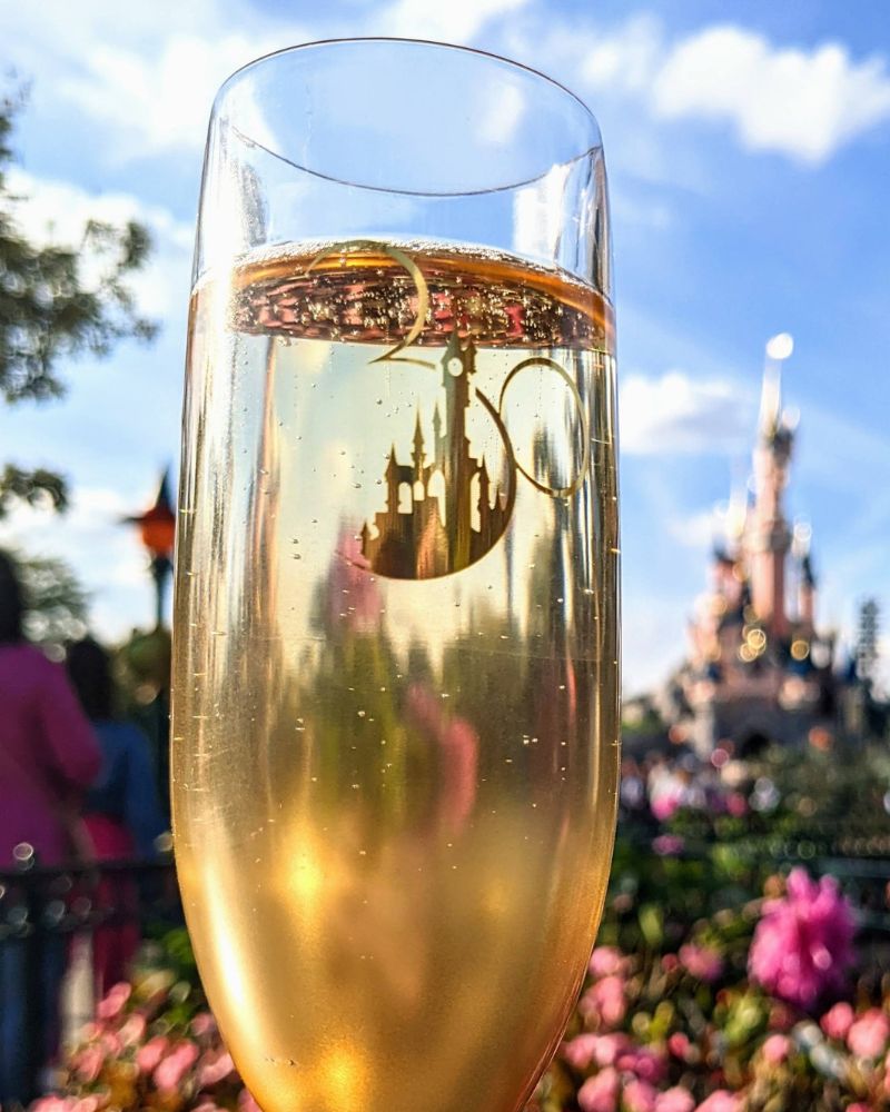 champagne Disneyland Paris