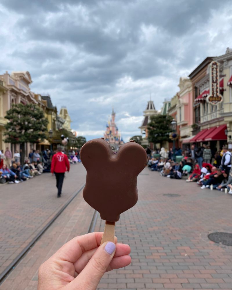 cibi a forma di topolino a Disneyland Paris